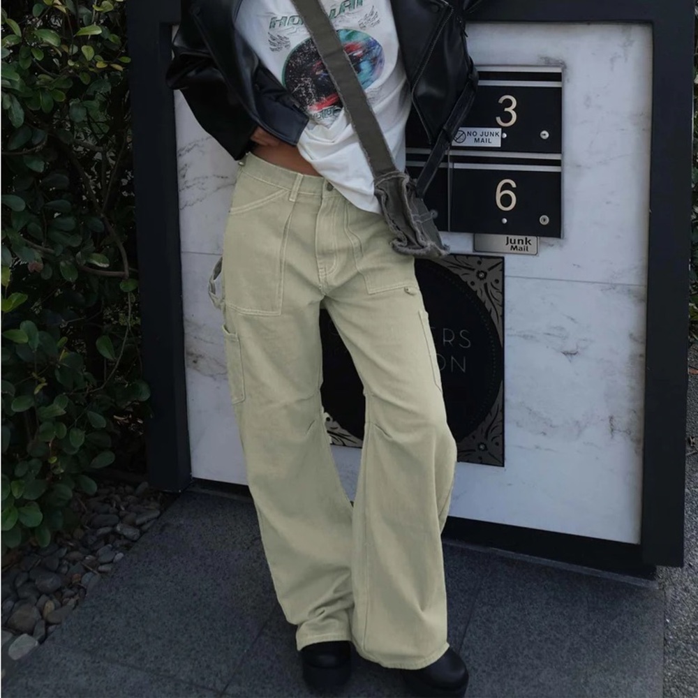 Lioness Miami Vice Pants (Khaki/Light Green)